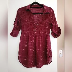 KISMET Burgundy tunic top, semi sheer w birds on a wire print size M